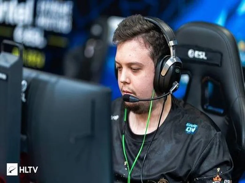 媒体爆料：Eternal Fire计划围绕Calyx和jottAAA搭建国际阵容